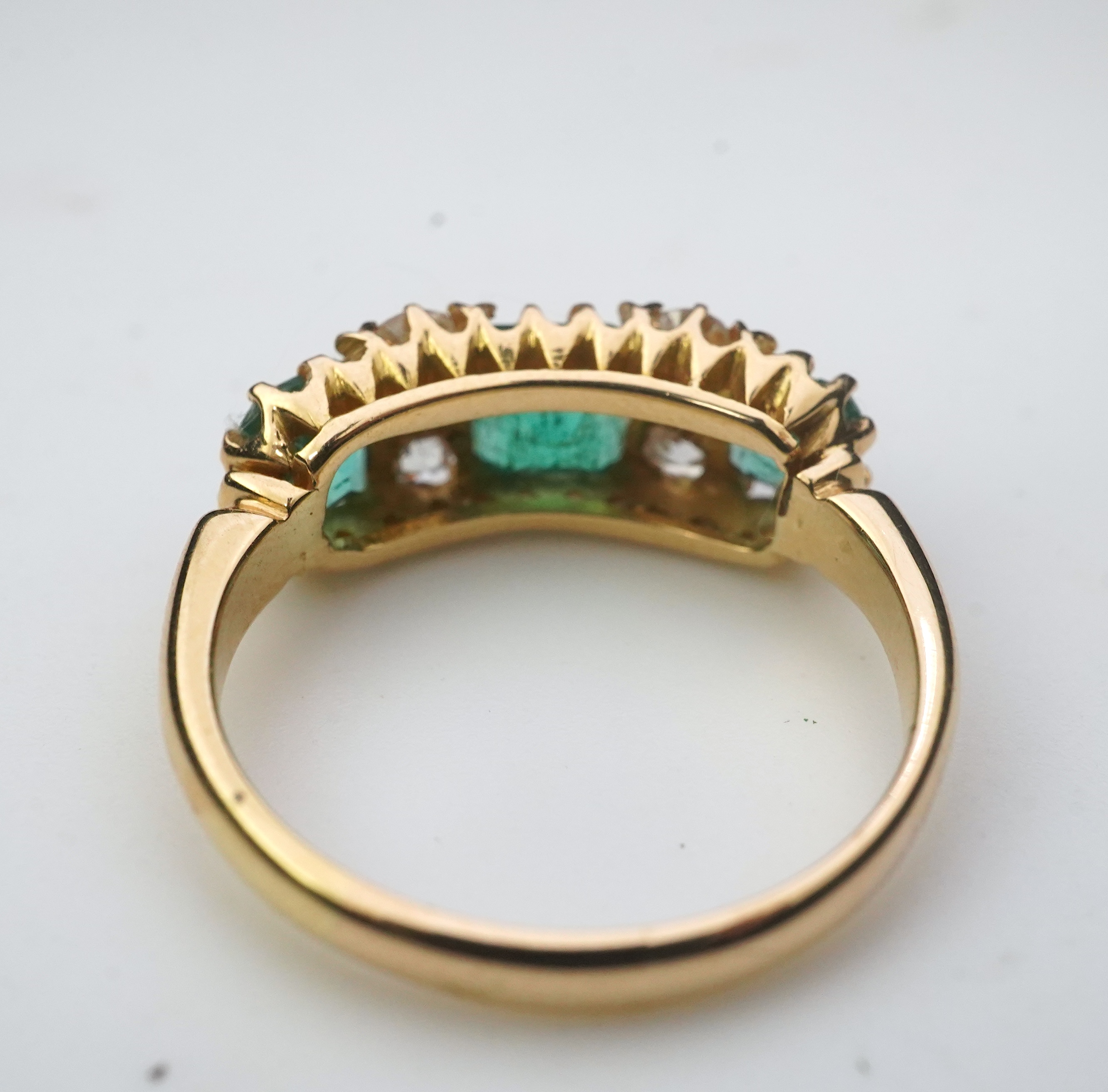 A late Victorian emerald and diamond ring, circa 1901